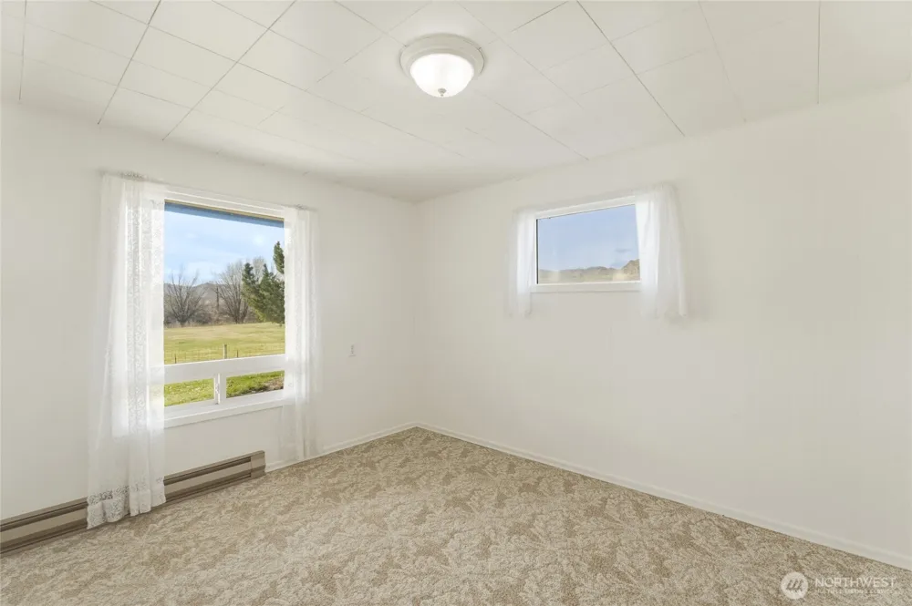 5 Alaska Street Malott, WA 98829
