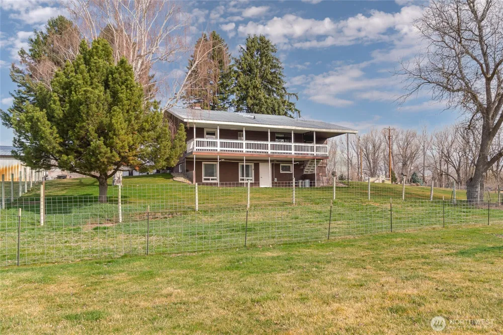5 Alaska Street Malott, WA 98829