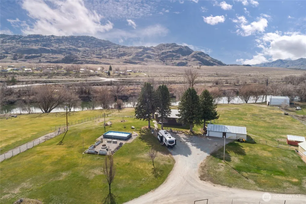 5 Alaska Street Malott, WA 98829