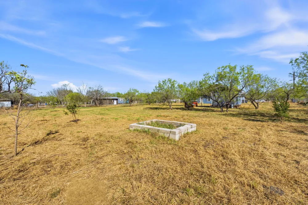 574 Highland Ranch Way Dale, TX 78616