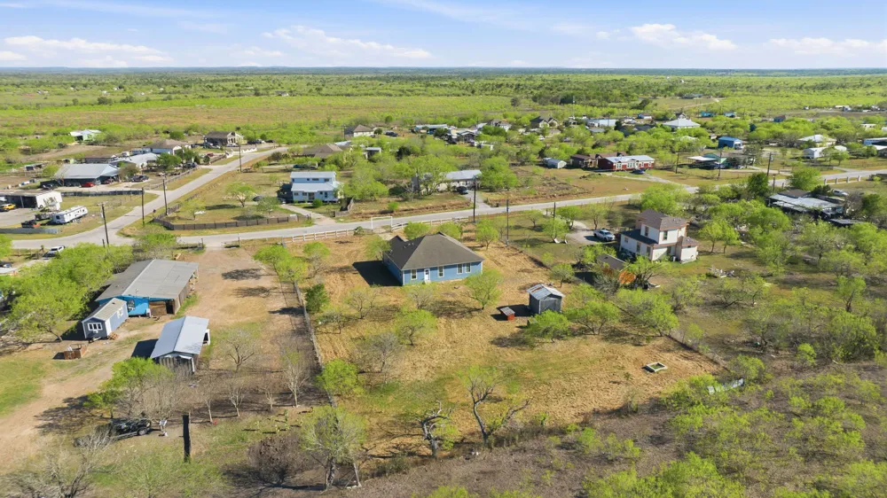 574 Highland Ranch Way Dale, TX 78616