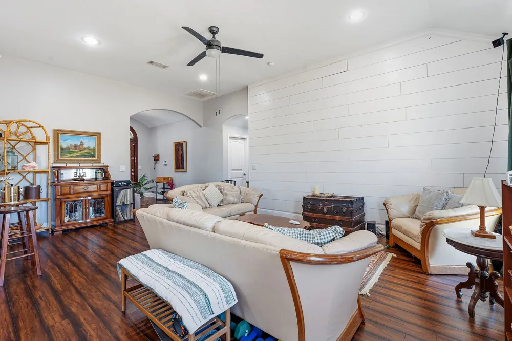 574 Highland Ranch Way Dale, TX 78616