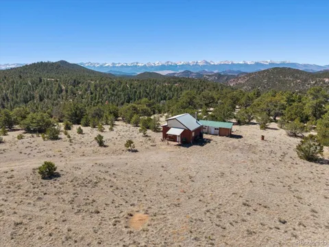 540 & 387 Chocktaw Drive