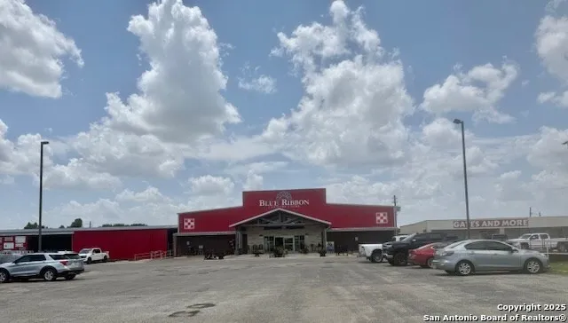 Bypass 181 Beeville, TX 78102