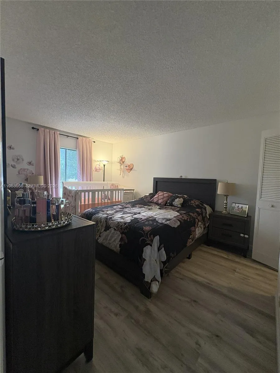721 Sunny Pine Way #C2 Green Acres, FL 33415