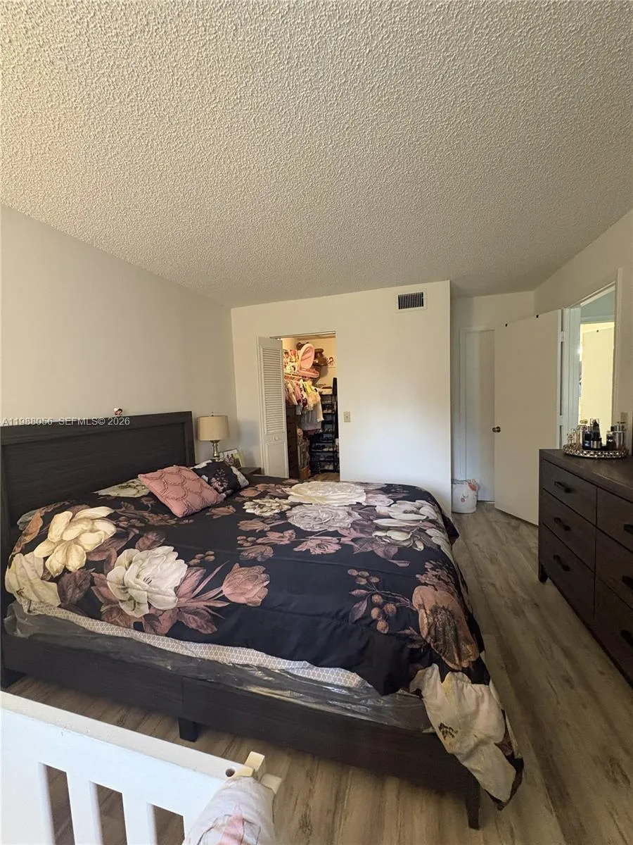 721 Sunny Pine Way #C2 Green Acres, FL 33415