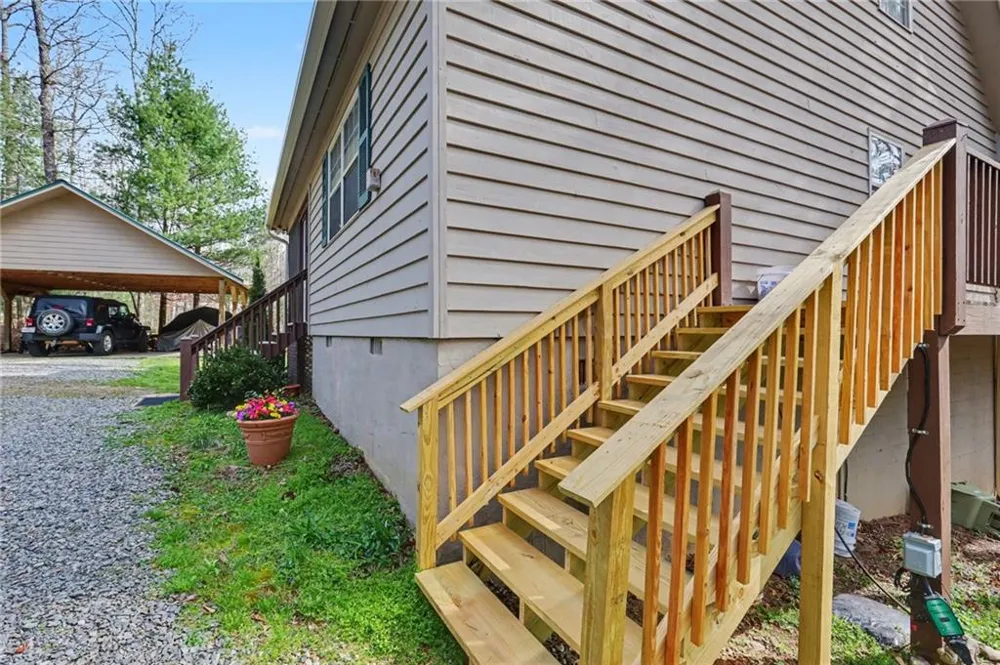 91 Margie Lane Blairsville, GA 30512