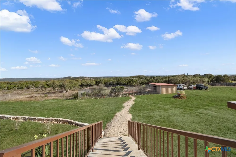 205 County Road 2727 Mico, TX 78056
