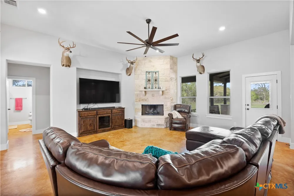 6200 Solana Ranch Rd Salado, TX 76571