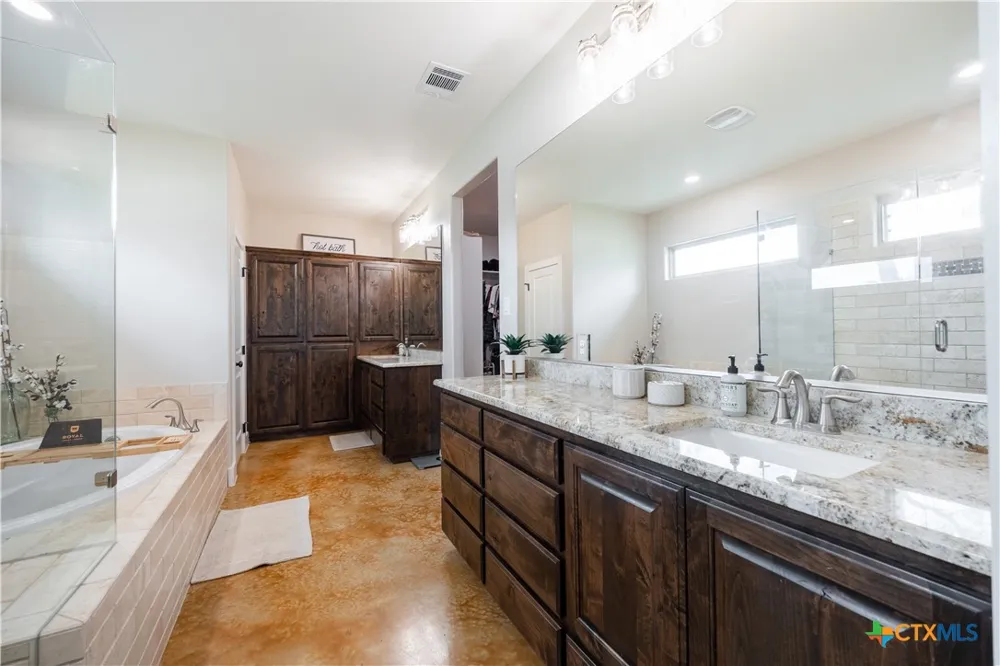 6200 Solana Ranch Rd Salado, TX 76571