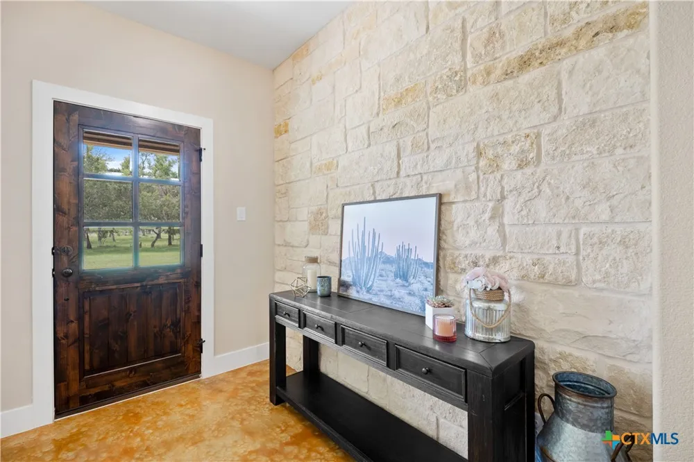6200 Solana Ranch Rd Salado, TX 76571