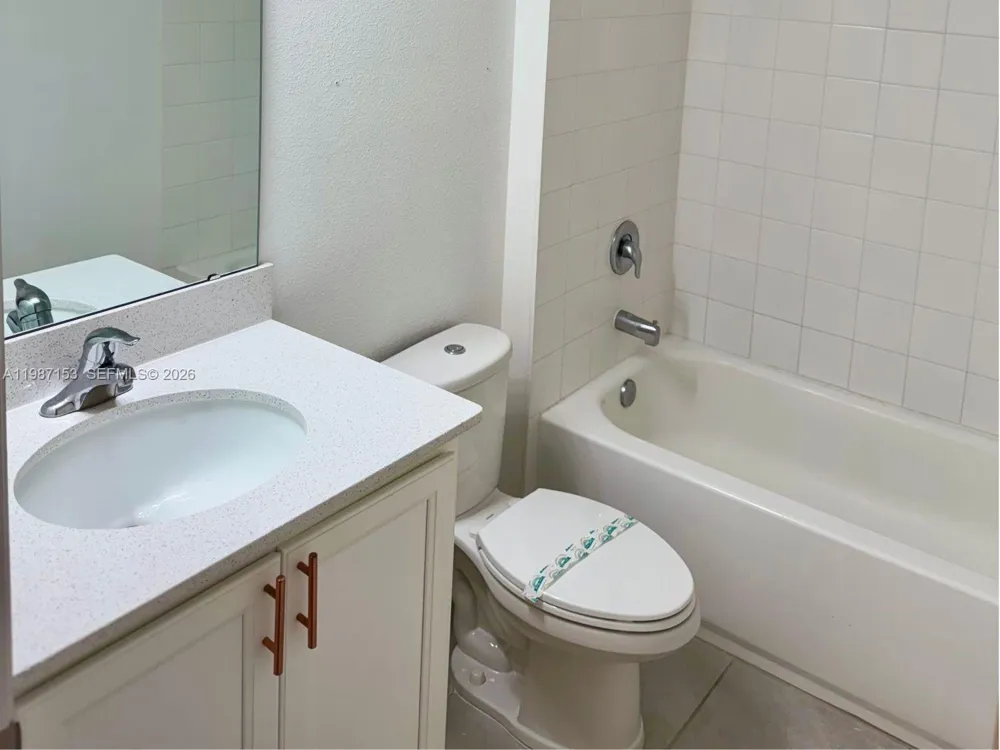 1613 PELICAN DRIVE Davenport, FL 33896