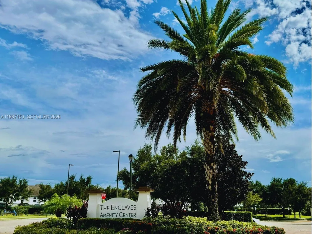 1613 PELICAN DRIVE Davenport, FL 33896
