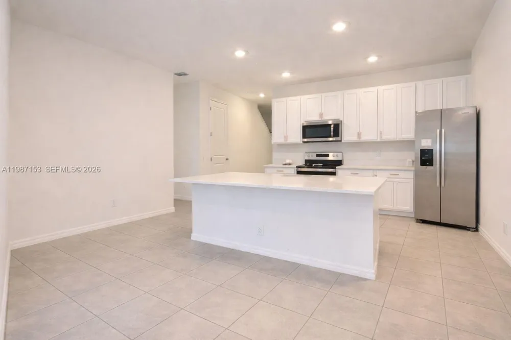 1613 PELICAN DRIVE Davenport, FL 33896