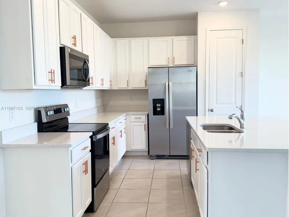 1613 PELICAN DRIVE Davenport, FL 33896
