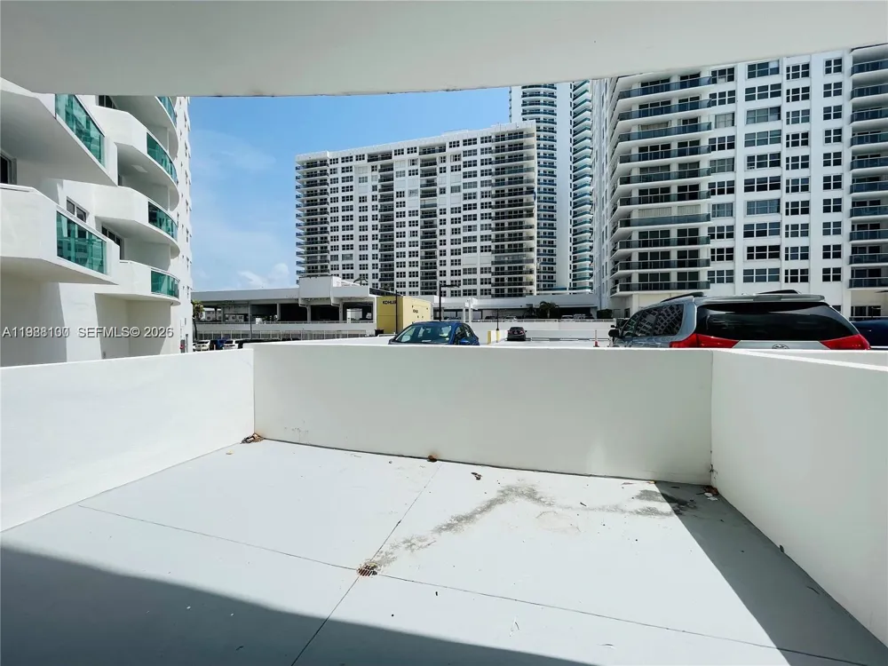 3001 S Ocean Dr #101 Hollywood, FL 33019