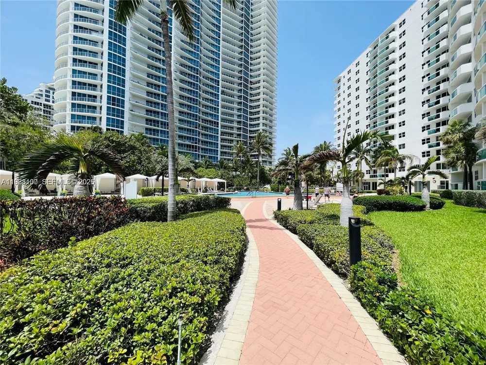 3001 S Ocean Dr #101 Hollywood, FL 33019