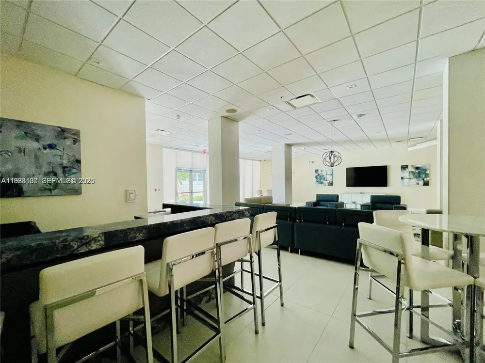 3001 S Ocean Dr #101 Hollywood, FL 33019
