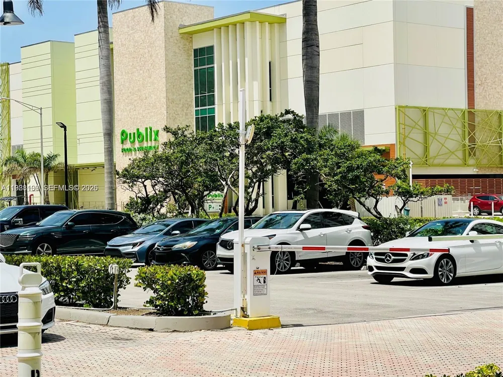 3001 S Ocean Dr #101 Hollywood, FL 33019