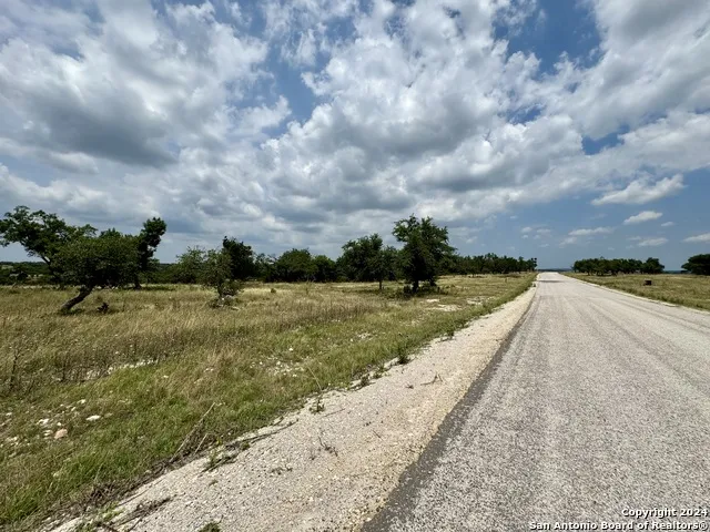 LOT 25 Ridgeline Rd Fredericksburg, TX 78624