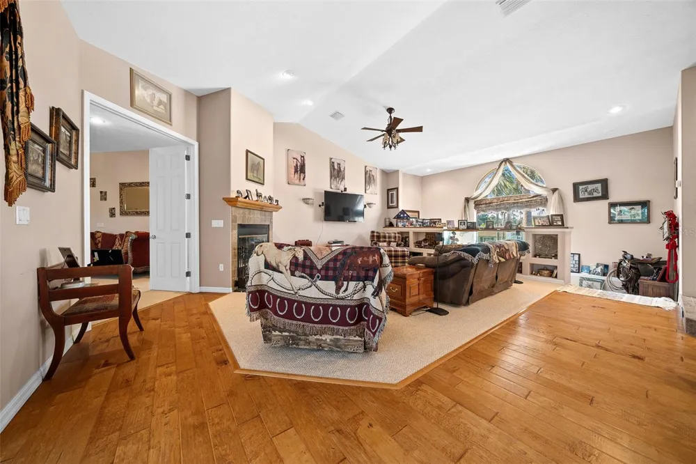 2050 NW 18TH STREET Crystal River, FL 34428