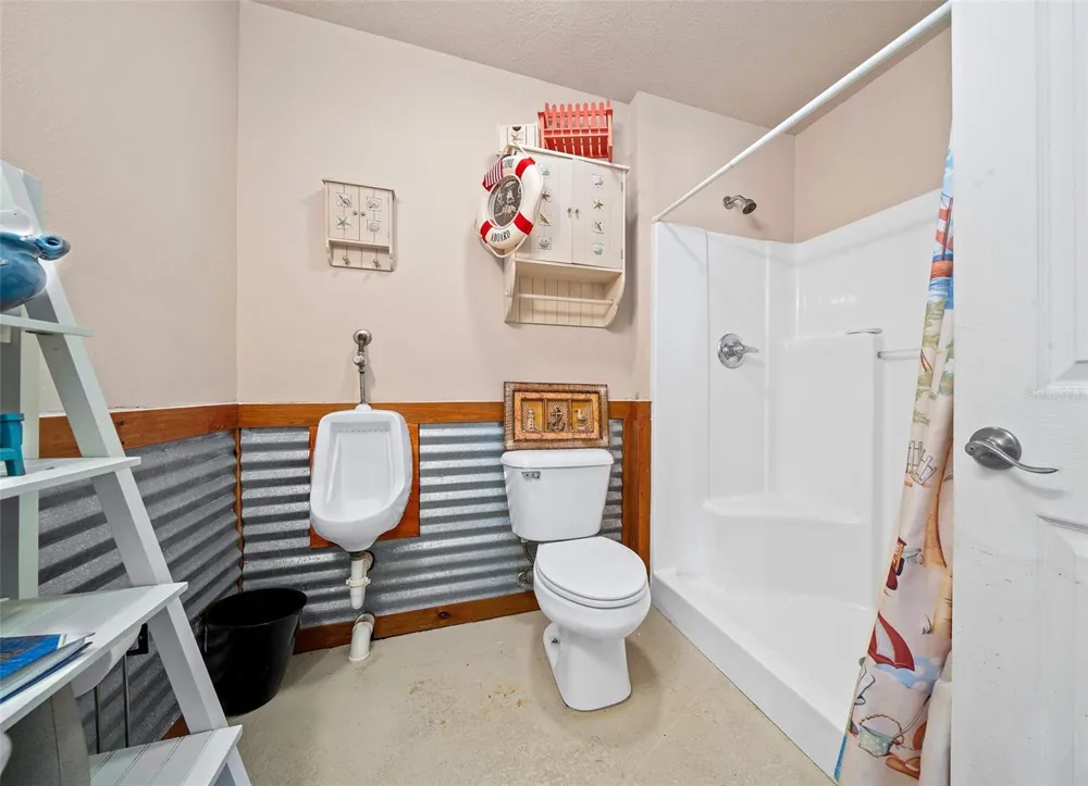 2050 NW 18TH STREET Crystal River, FL 34428