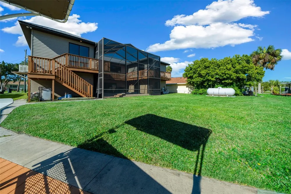 2050 NW 18TH STREET Crystal River, FL 34428