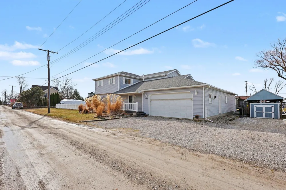 7128 Lazy Lane Harsens Island, MI 48028