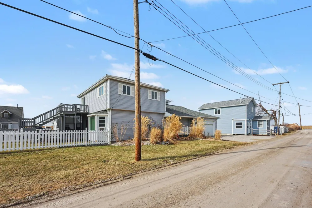 7128 Lazy Lane Harsens Island, MI 48028