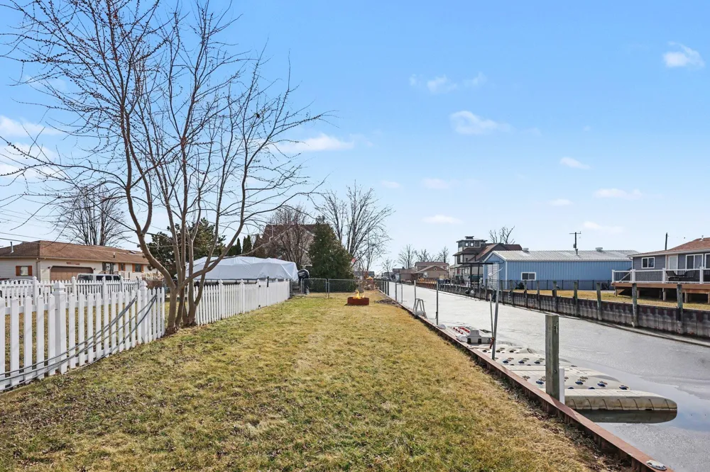 7128 Lazy Lane Harsens Island, MI 48028