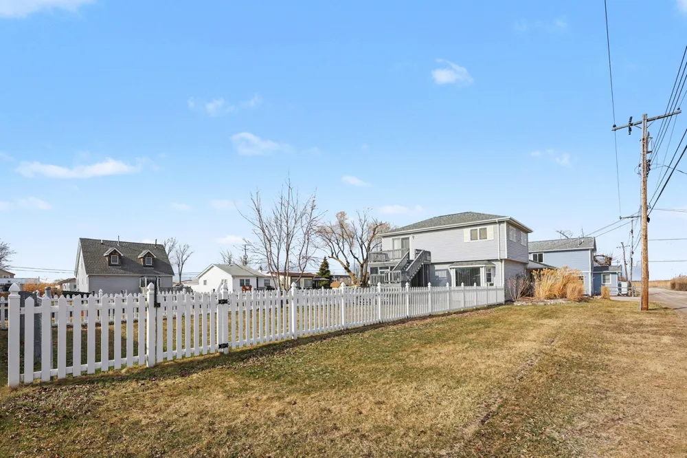 7128 Lazy Lane Harsens Island, MI 48028