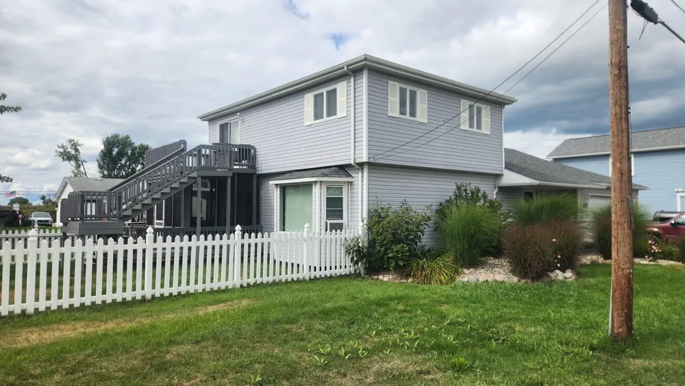 7128 Lazy Lane Harsens Island, MI 48028