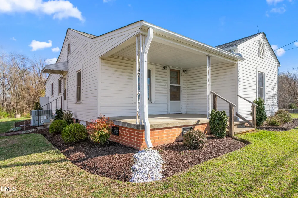 2221 Gerringer Mill Road Elon, NC 27244
