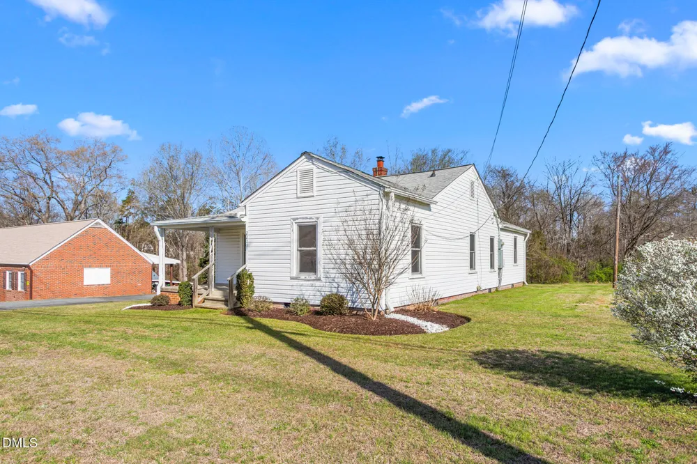 2221 Gerringer Mill Road Elon, NC 27244