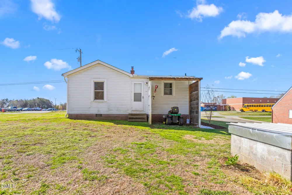 2221 Gerringer Mill Road Elon, NC 27244