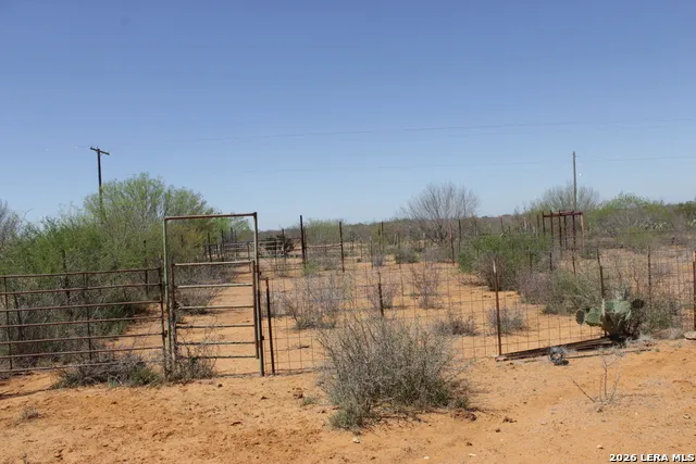 200 Rogers Ranch Road Big Wells, TX 78830