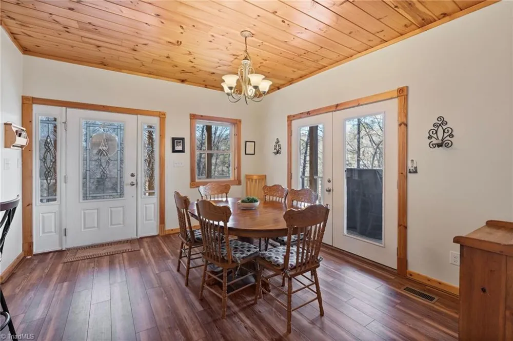490 Blue Heron Lane Wilkesboro, NC 28697