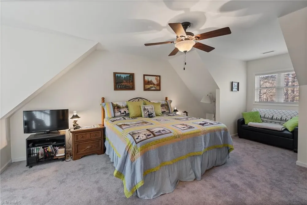 490 Blue Heron Lane Wilkesboro, NC 28697
