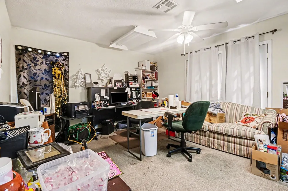 810 Miller Anahuac, TX 77514