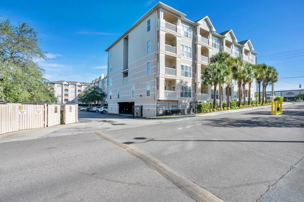 1216 S MISSOURI AVENUE #226 Clearwater, FL 33756