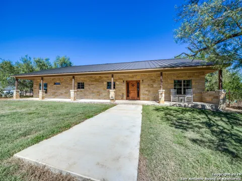 6472 Bluntzer Rd