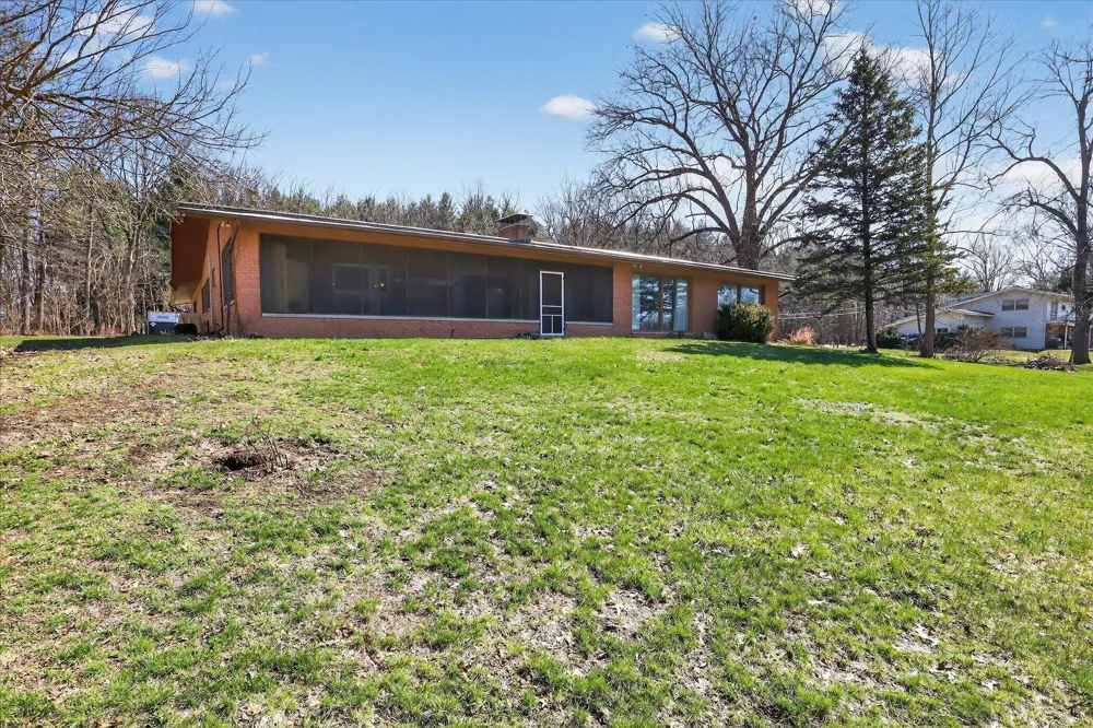 70506 Sunrise Drive Ontwa Township, MI 49112
