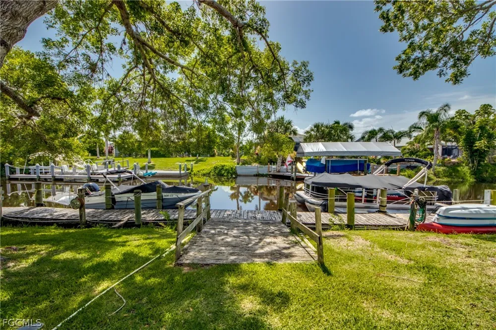 Moonraker Court #304 North Fort Myers, FL 33917