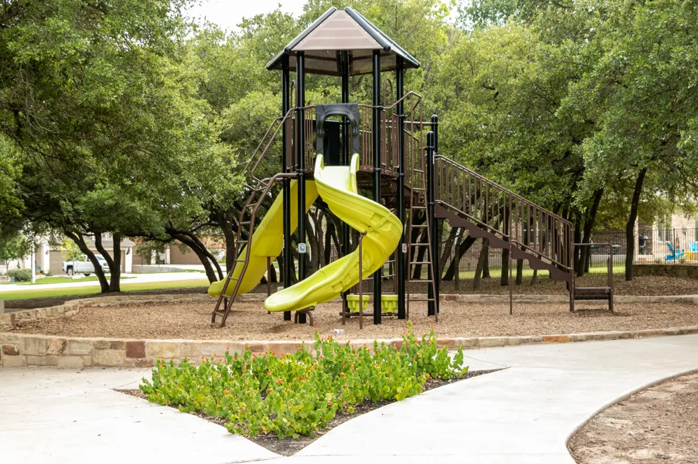 1417 Jolie Rose Bend Leander, TX 78641