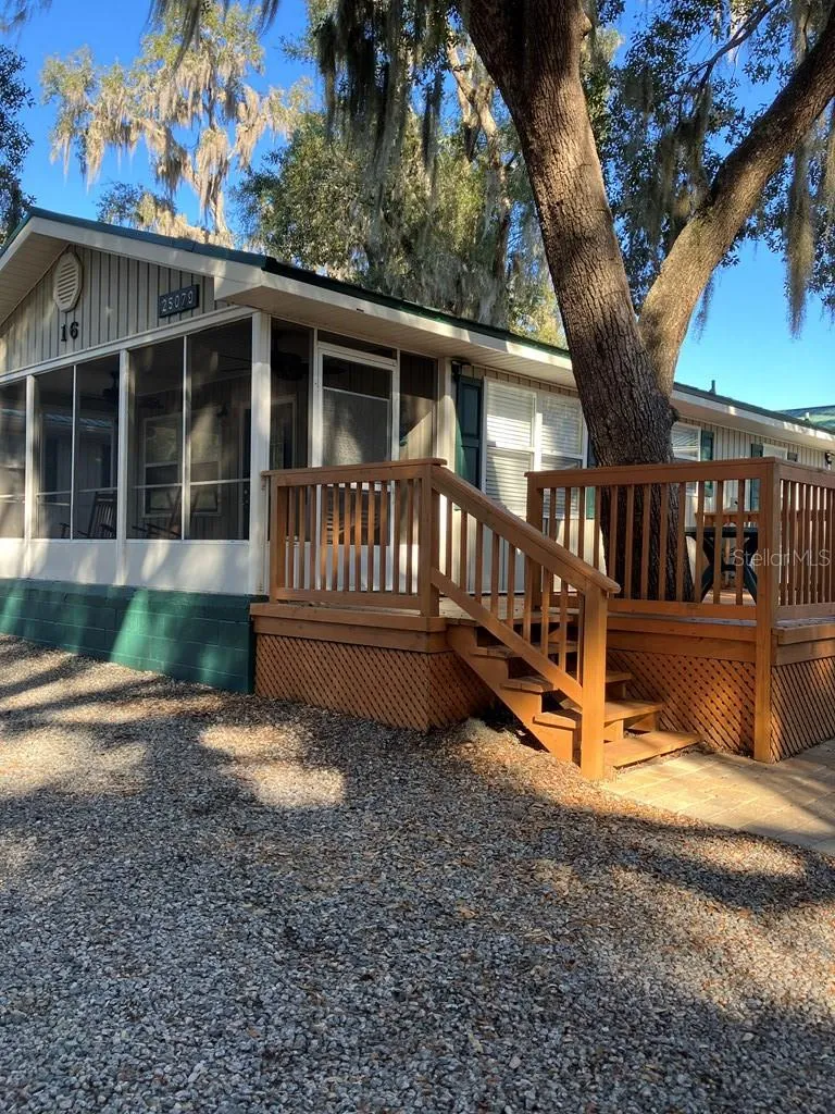 25079 NE 140TH LOOP Salt Springs, FL 32134