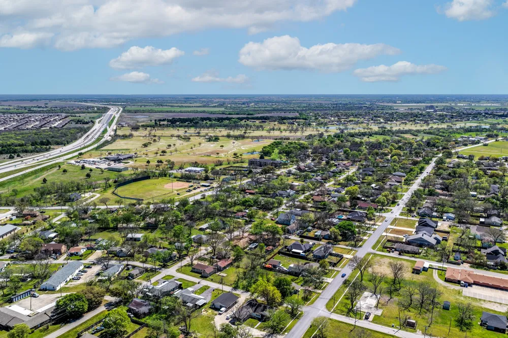 201 S 4th Street Crandall, TX 75114