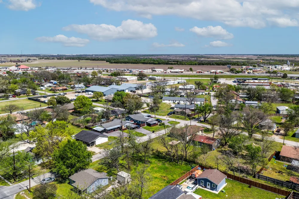 201 S 4th Street Crandall, TX 75114