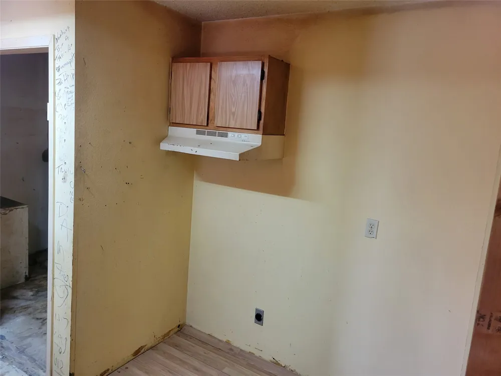 2371 Live Oak Drive May, TX 76857