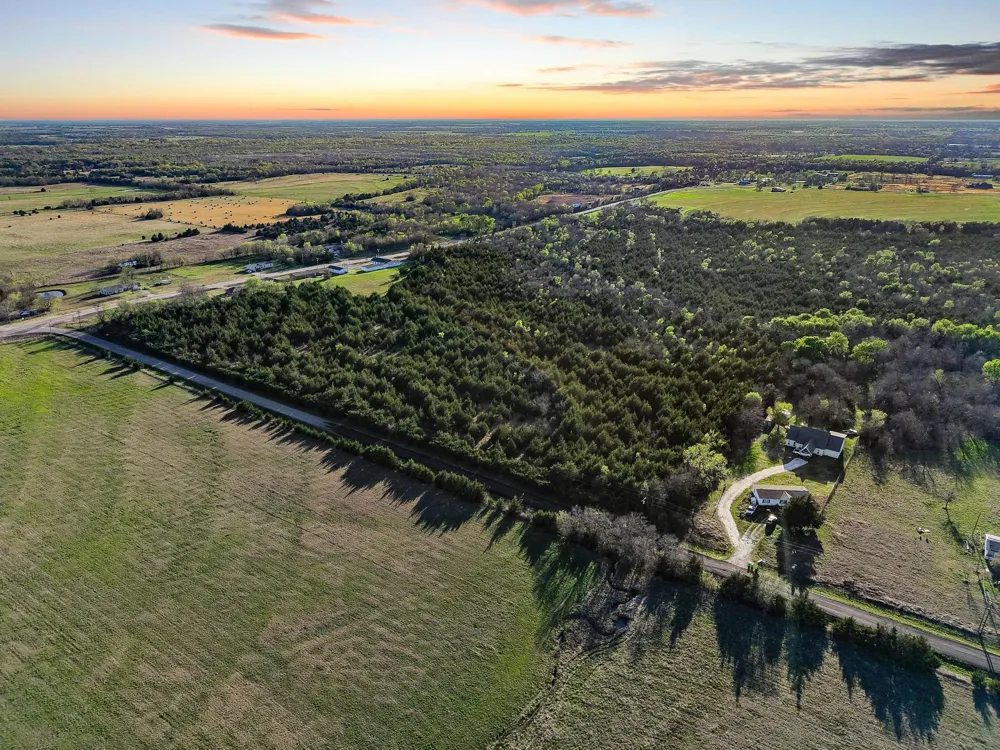 County Road 4617 Wolfe City, TX 75496