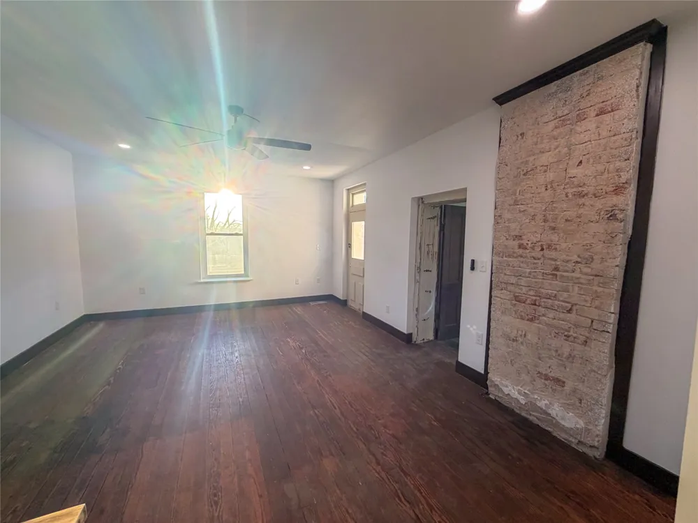107 E Stone Street #B Collinsville, TX 76233